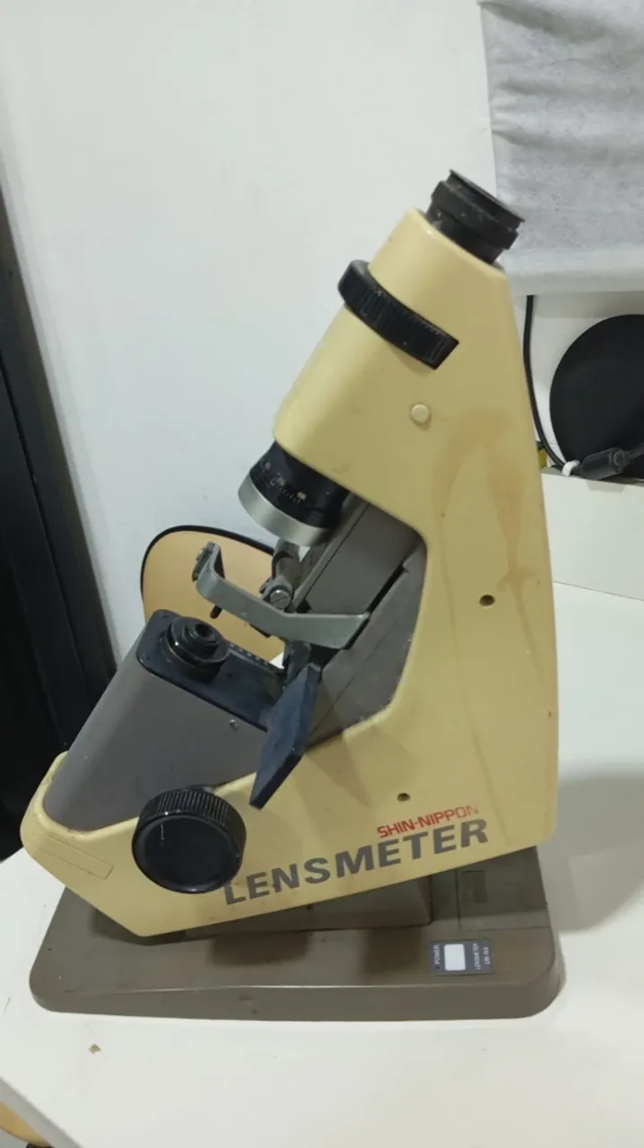 Lensometro