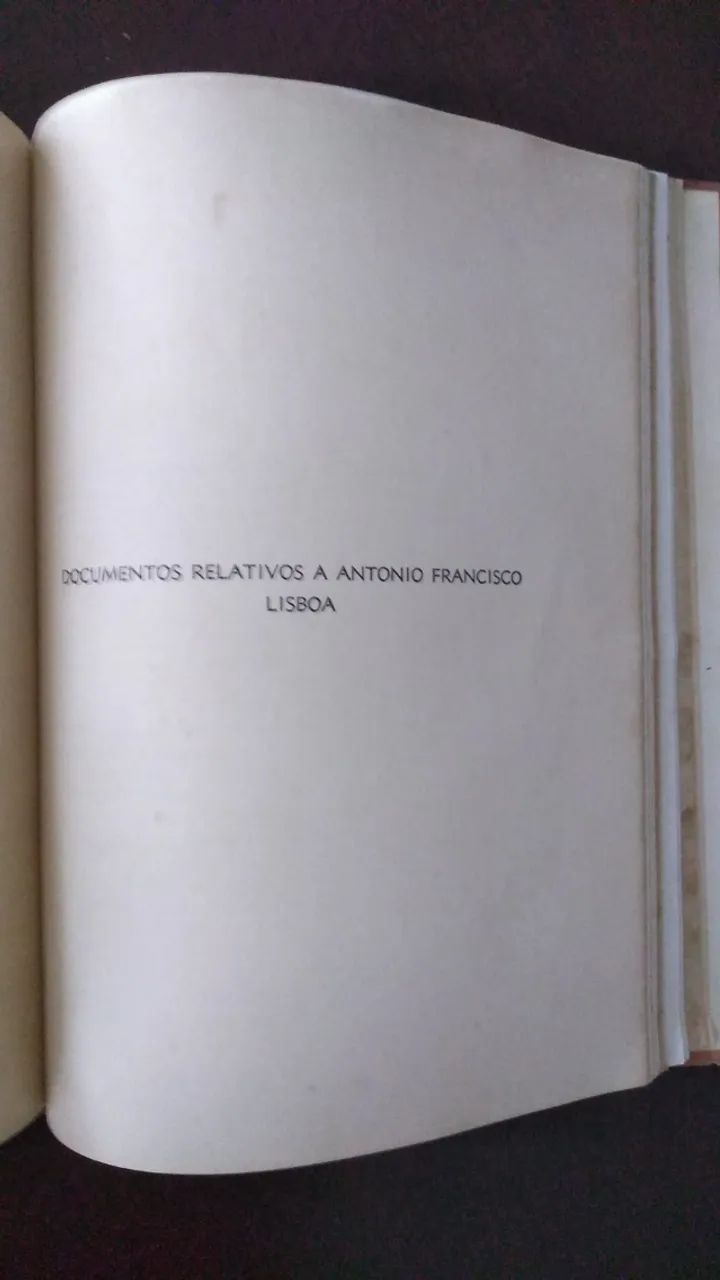 Livro Em Torno da História de Sabará - Foto 4