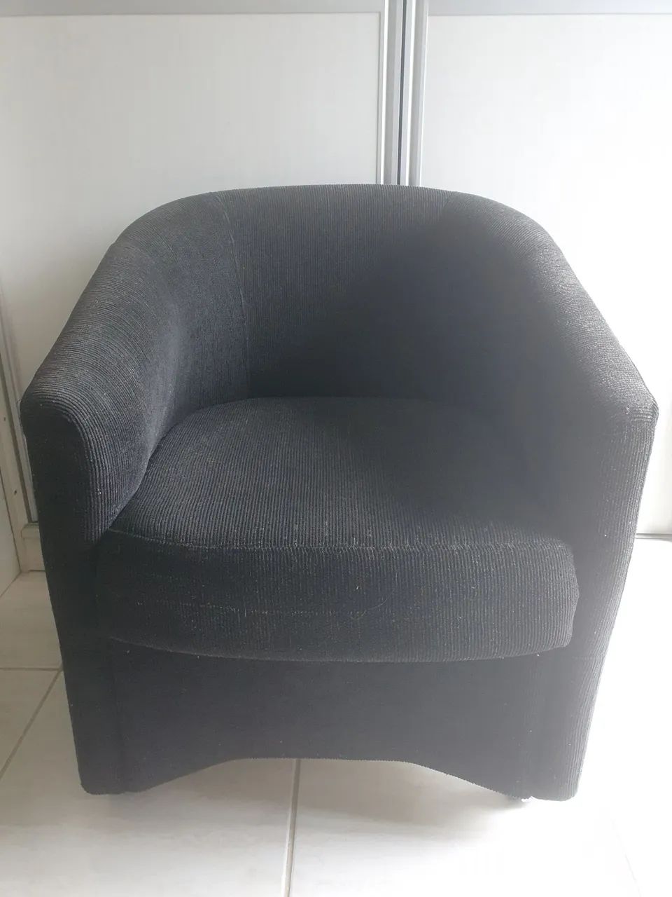 Poltrona Confortável e Elegante - Design Moderno.