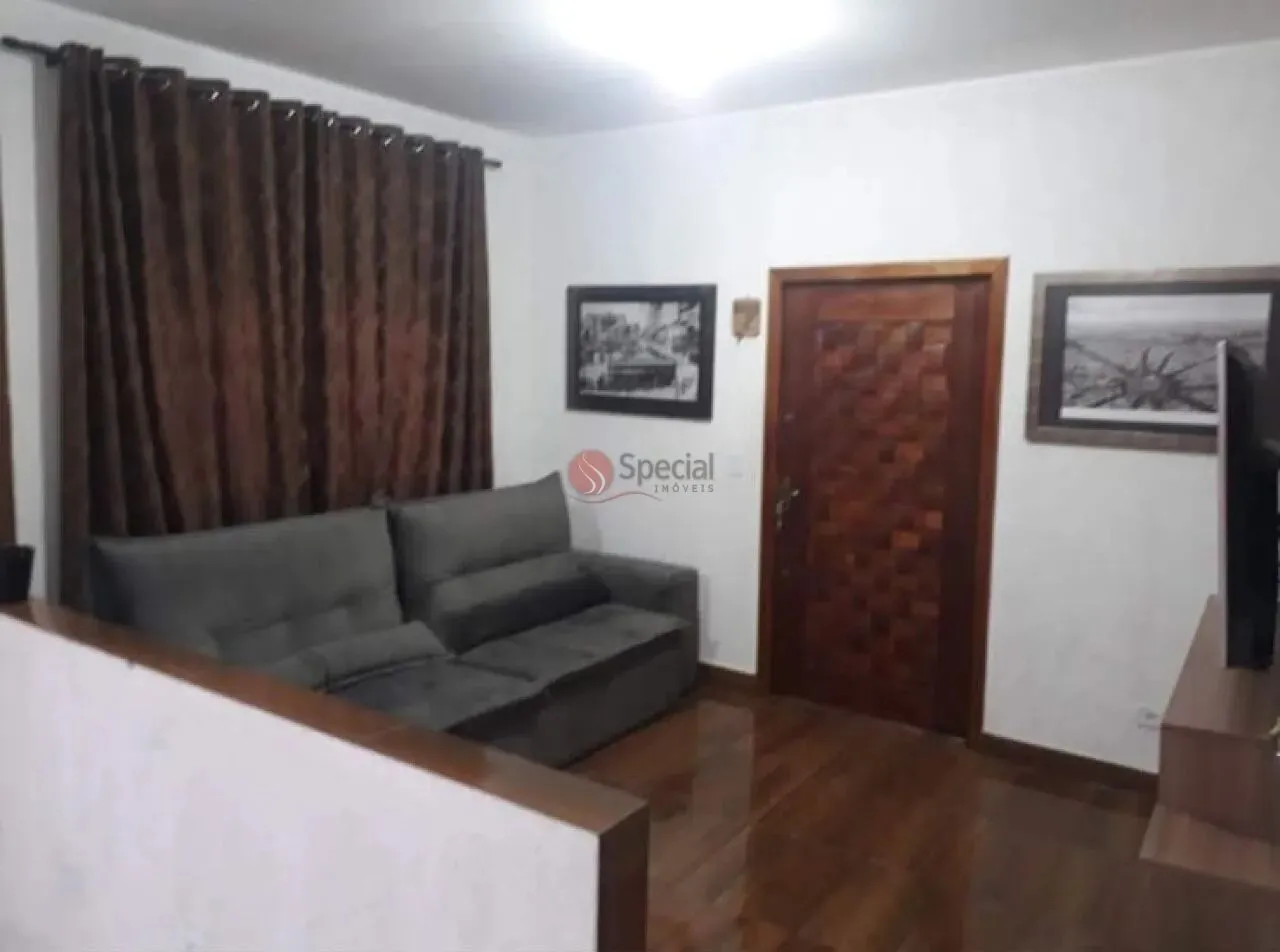 Sobrado à venda na Penha.