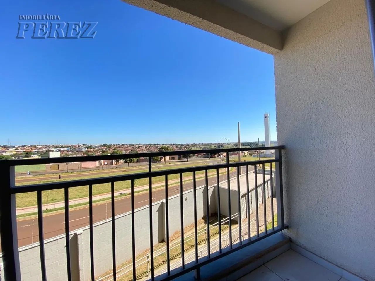 A Imobiliária Perez oferece a você uma ótima oportunidade de apartamento para venda em Lon - Foto 4