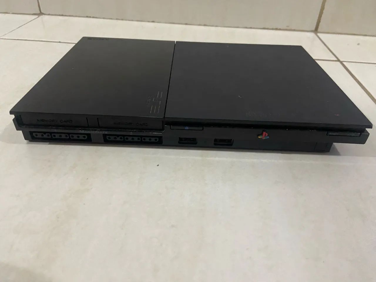 Complete PlayStation 2 with 2 Controllers64290073517827123