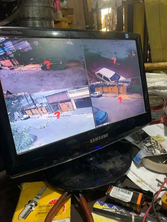 Monitor Samsung 16 polegadas com marcas de uso  - Foto 4