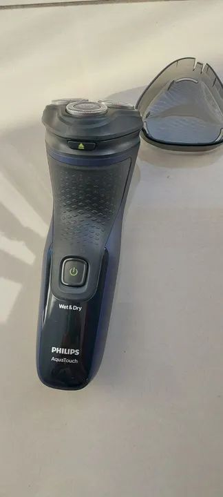 Barbeador Elétrico Philips Aquatouch