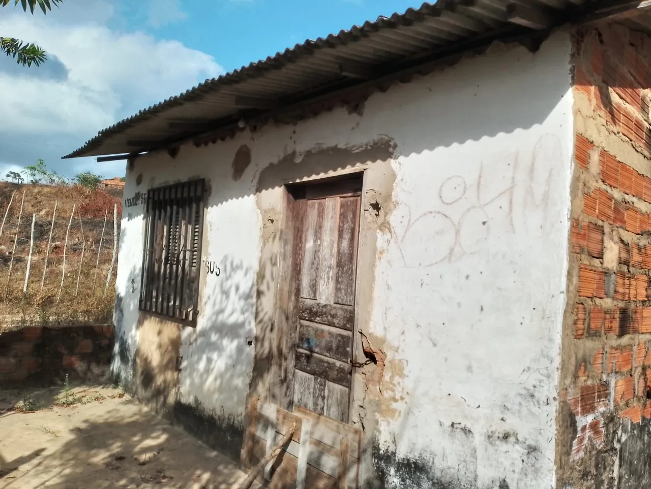 Terreno grande com casa no Maracanã 