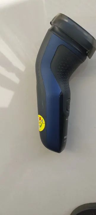 Barbeador Elétrico Philips Aquatouch - Foto 3