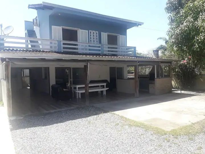Casa Temporada com Piscina e campinho de futebol!! - Foto 4