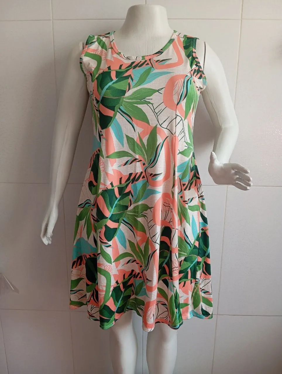 Vestido estampado floral Plus Size  - Foto 2