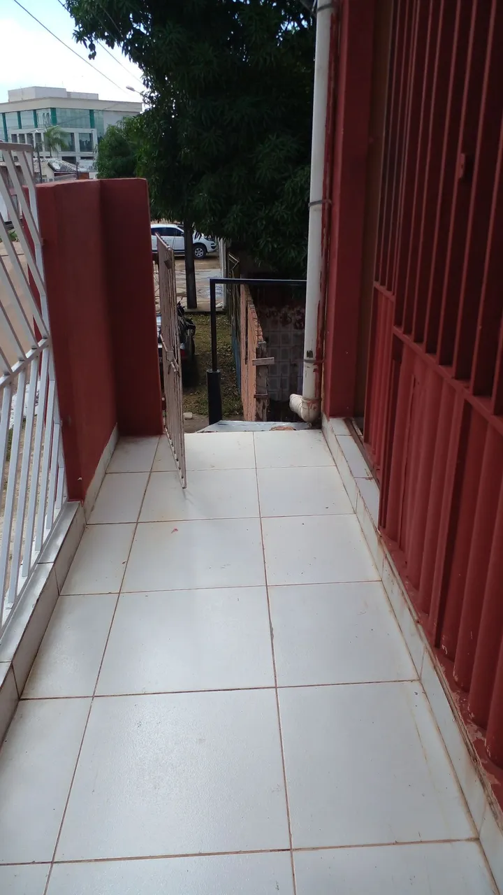 Alugo apartamento
