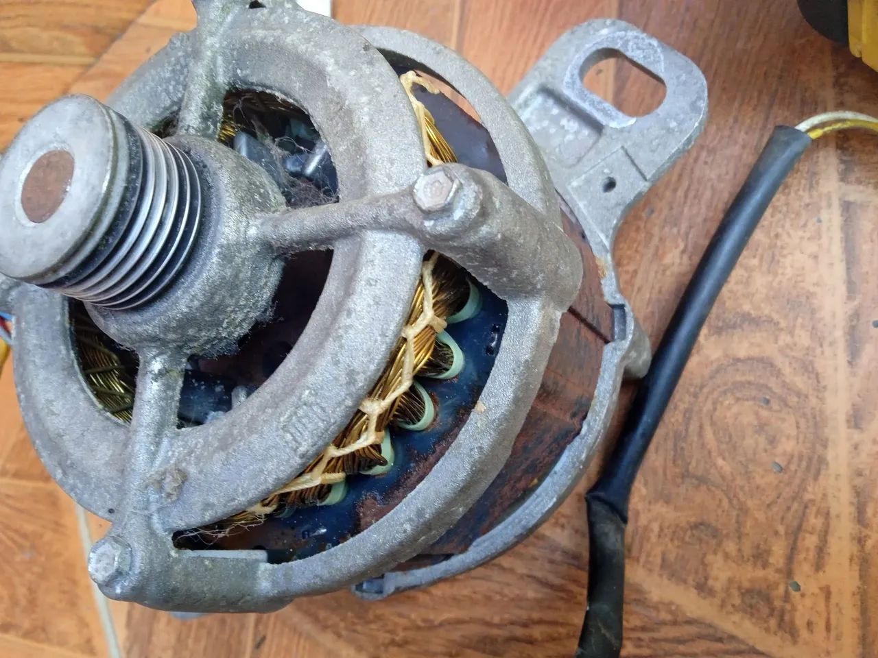 Motores e Bomba de Máquina de Lavar - Foto 4