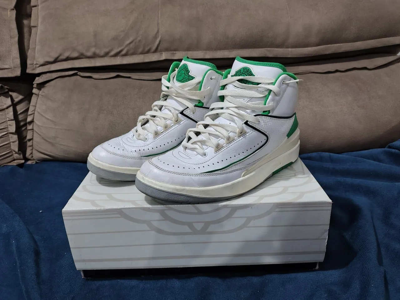 Air Jordan 2 lucky green