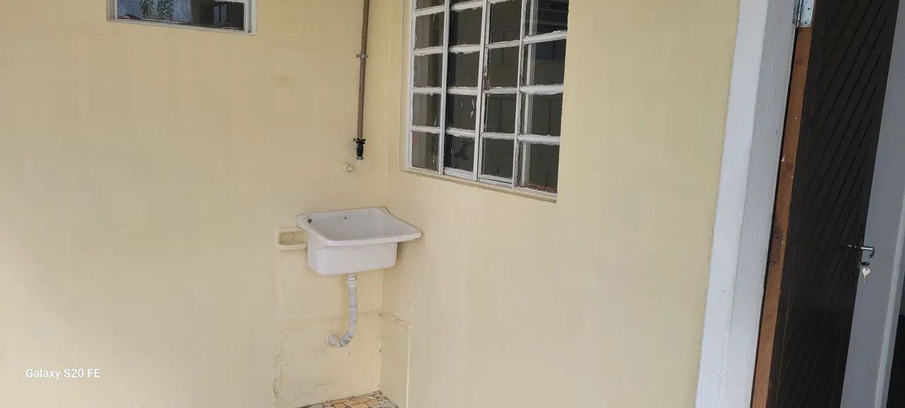 Alugo casa em pinhais  - Foto 2