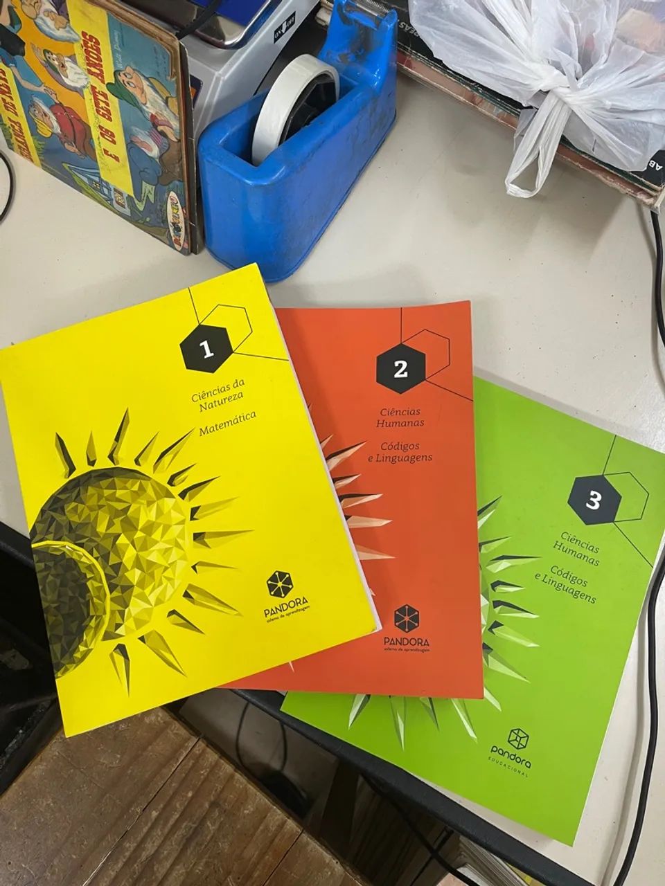 Coleção livros ciências da natureza matemática ciências humanas códigos linguagens Pandora