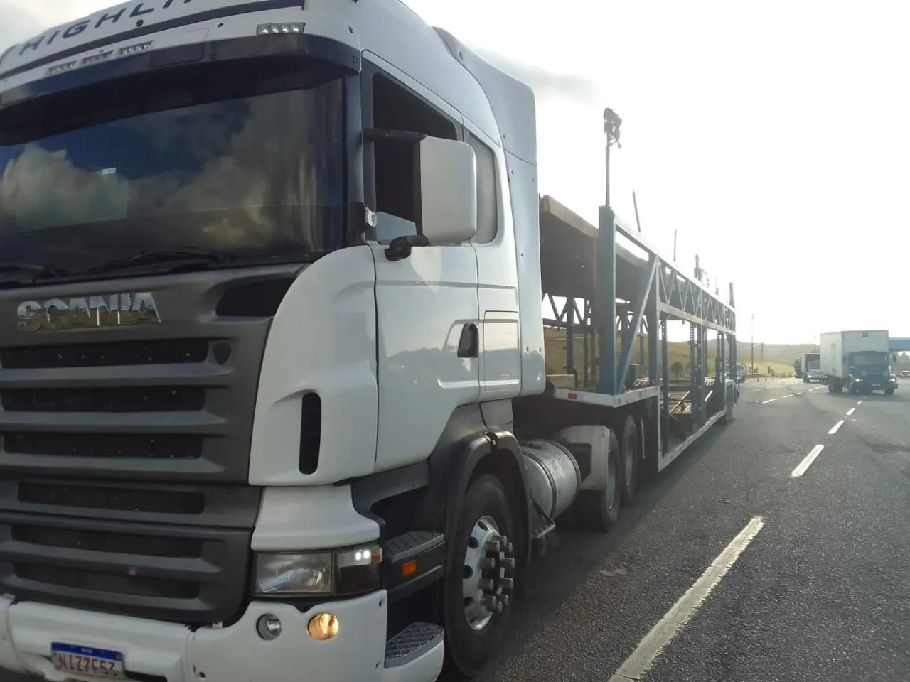 Scania r440 trucado teto alto