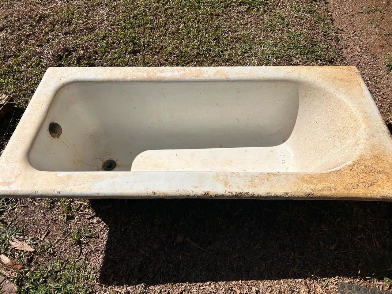 Banheira antiga64307024505987124