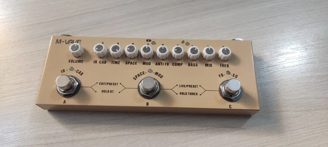 Pedal De Efeito M-vave Cube-baby Ac Creme - Usada