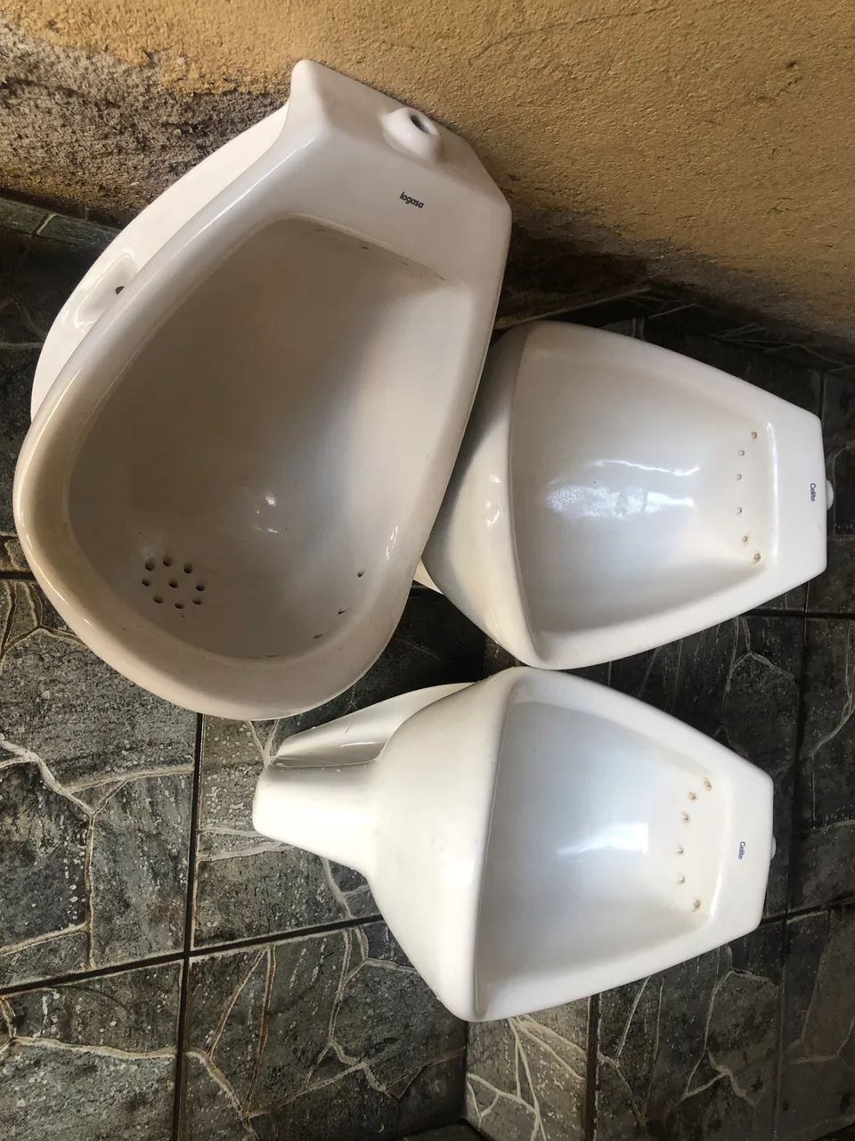 Mictório em louça branco celite 64290667777282123