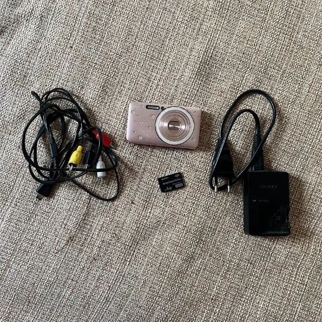 camêra cybershot sony rosa com swarovski edição limitada - Foto 3