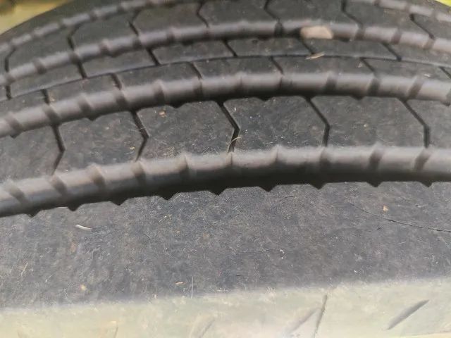 Vw 8120/08 baú com 6.5x2.4 m - Foto 12