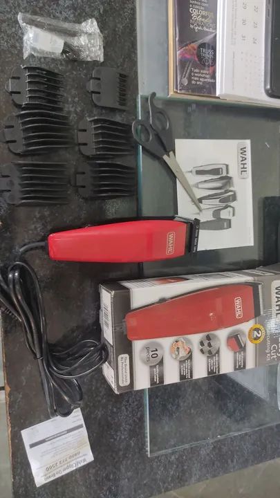 Máquina de cortar cabelo Wahl - Nova
