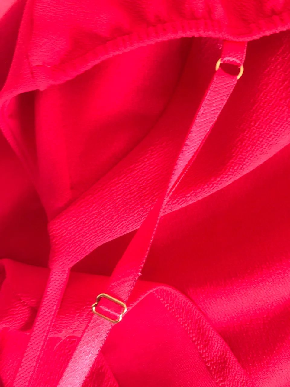 Vertido vermelho justo lindíssimo  - Foto 3