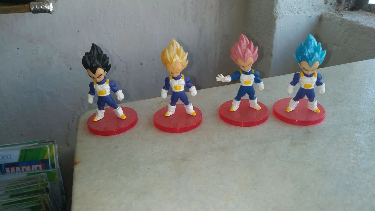 Miniaturas bonecos Dragon Ball Z  - Foto 2