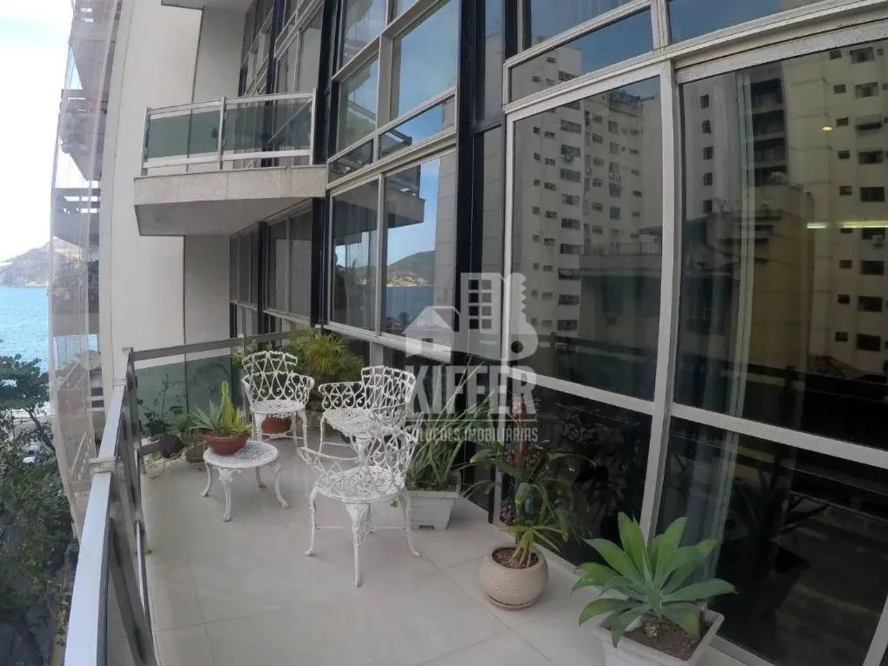4 Quartos e 420m² na Melhor Rua do Ingá - Foto 2