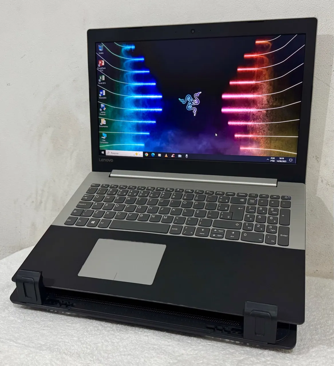 Notebook Lenovo i5 da 7 Geração com 8GB DDr4 e SSD 240GB, Telão 15.6 Antireflexiva
