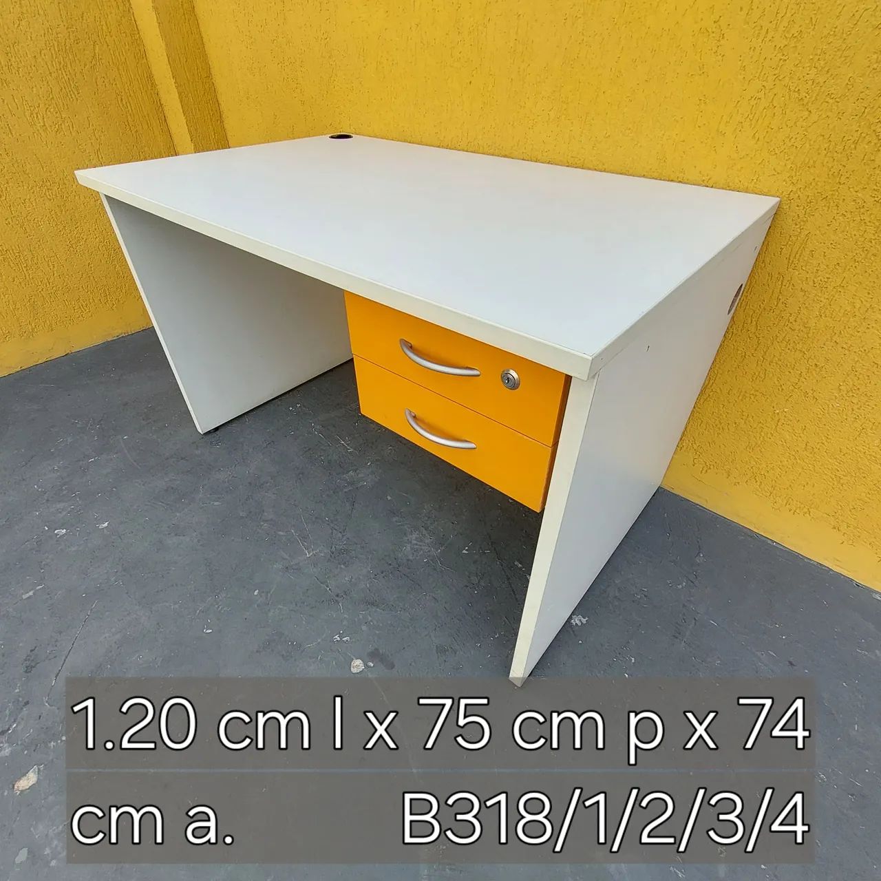 Mesa de Escritório com Gavetas - Foto 3