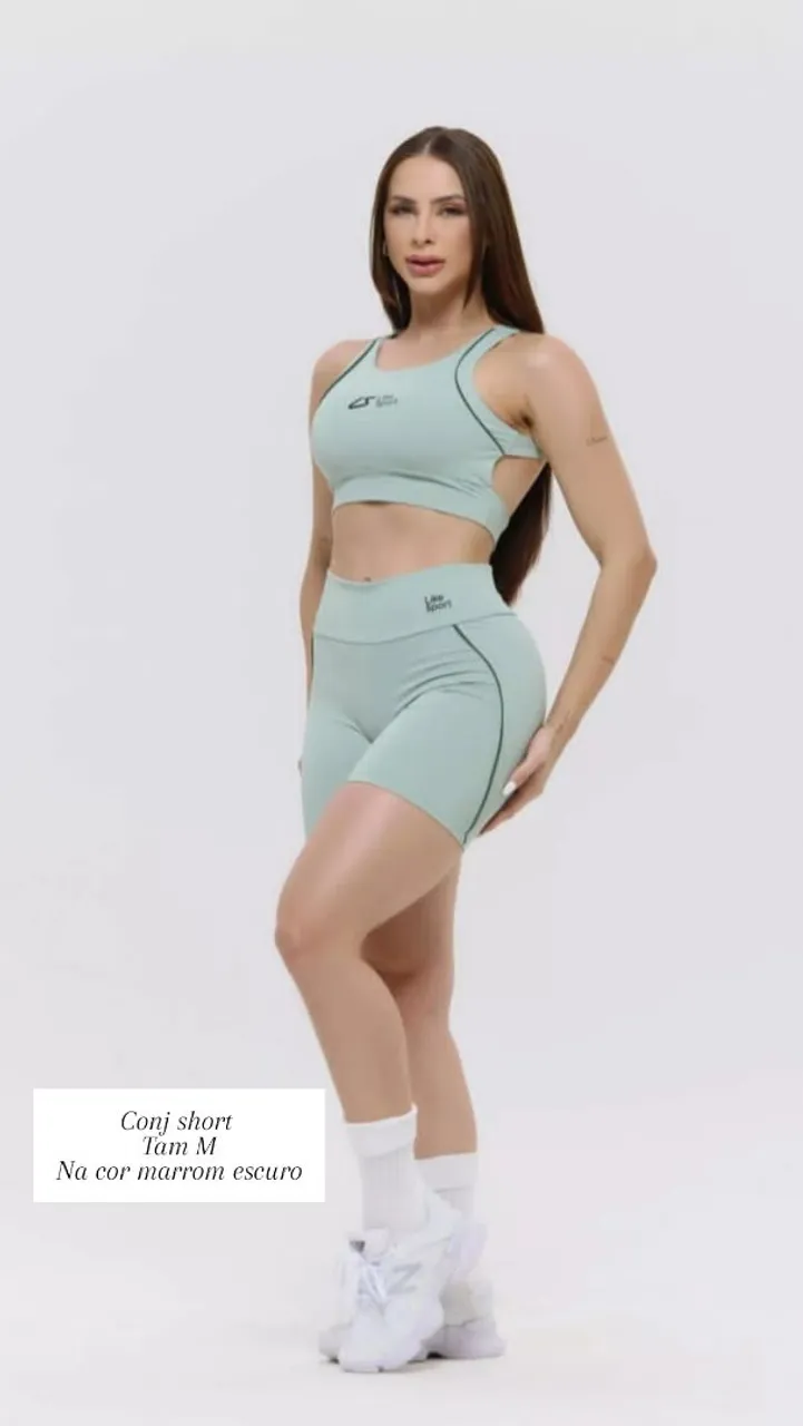Conjunto Short e Top Feminino