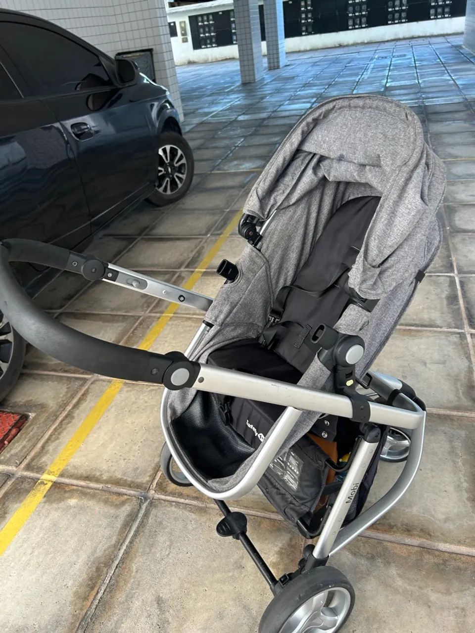 Carrinho de Bebê Safety 1st + Bebê Conforto com base - Foto 2