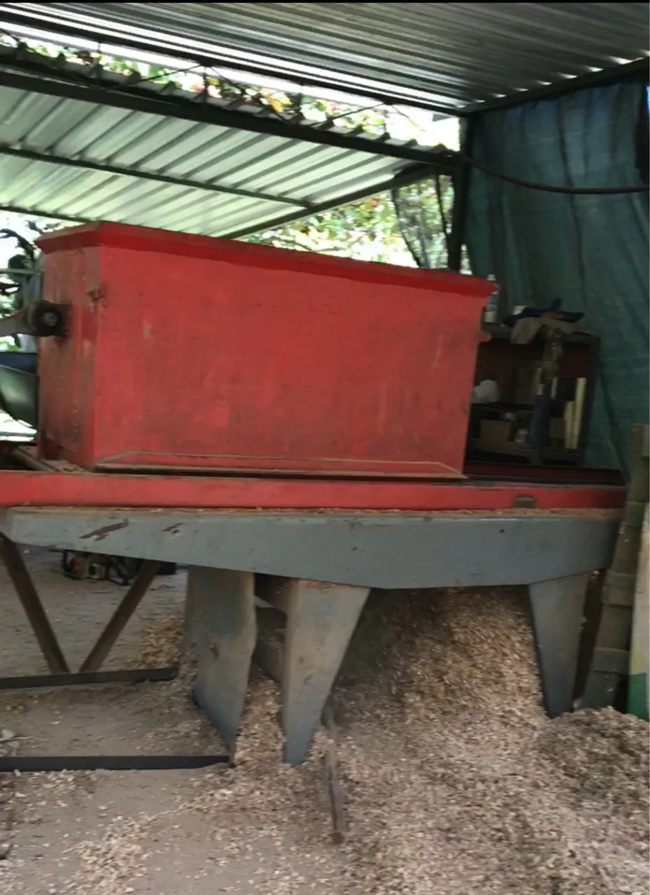 Máquina para madeira maravalha