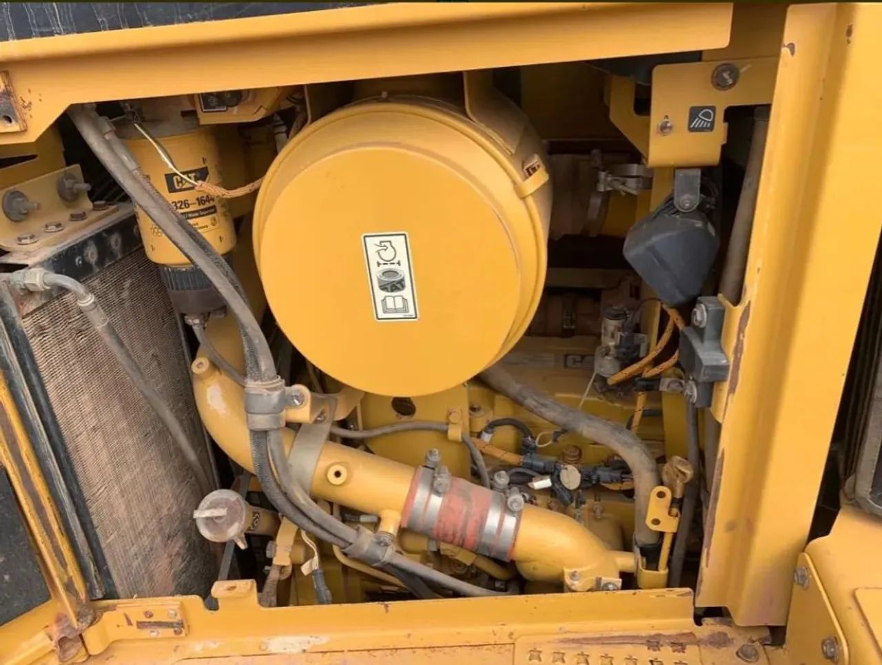 Trator de Esteira Caterpillar  - Foto 3