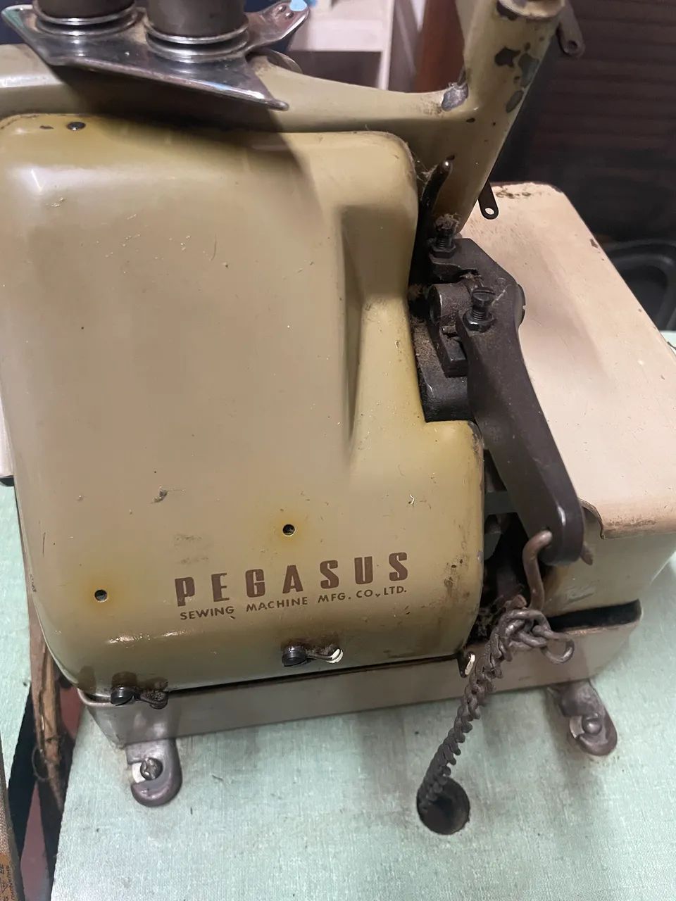 Máquina de costura overlock - Foto 4