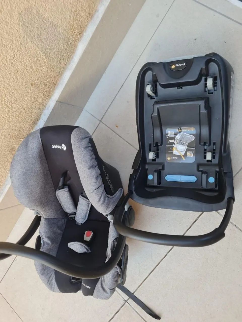 Vendo carrinho de bebe  safety 3 em 1 - Foto 2