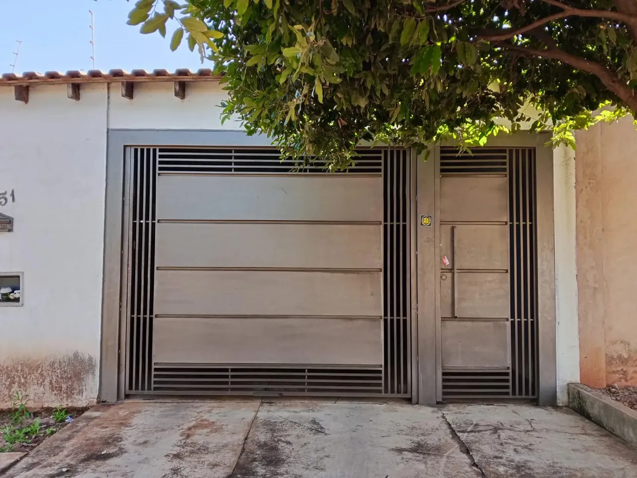 Casa 2 Quartos (1 Planejado) Jardim Colibri, Campo Grande/MS R$ 2.500 (IPTU e Luz 100% I