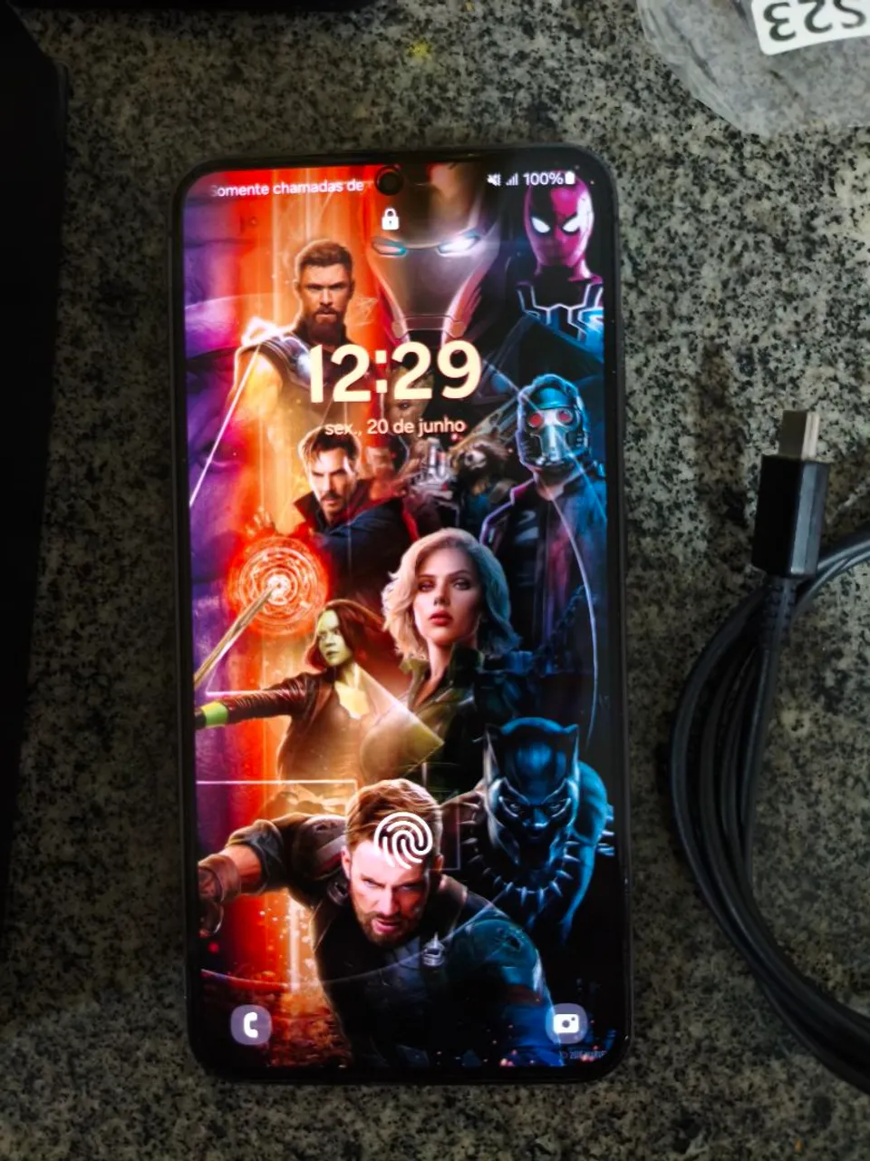 Samsung Galaxy S23 usado em excelentes condições