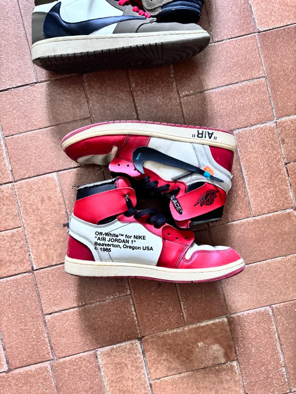 Nike Air Jordan 1 Off-White