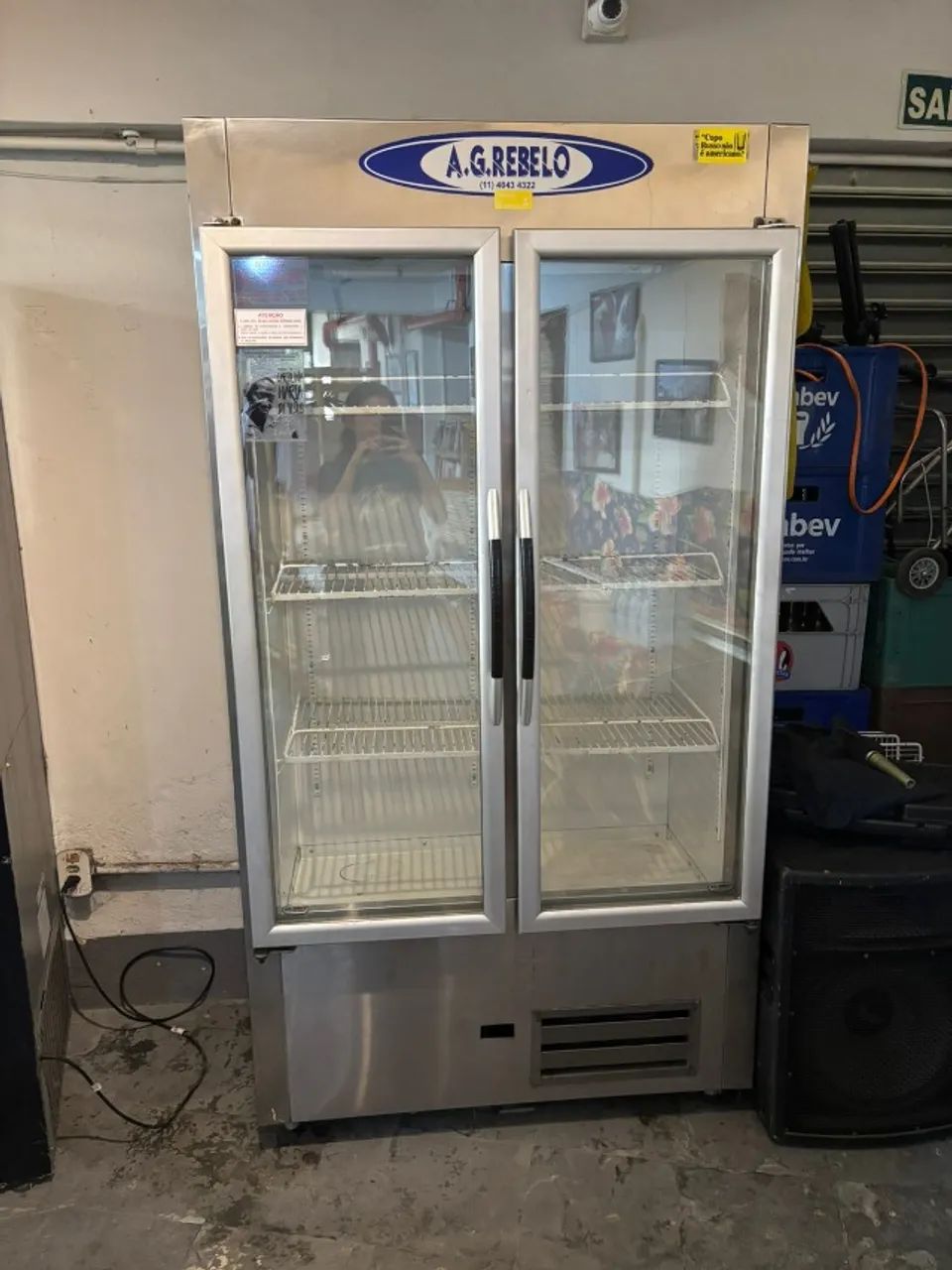 Expositor Refrigerado 2 Portas AG Rebelo (com defeito no controle interno)