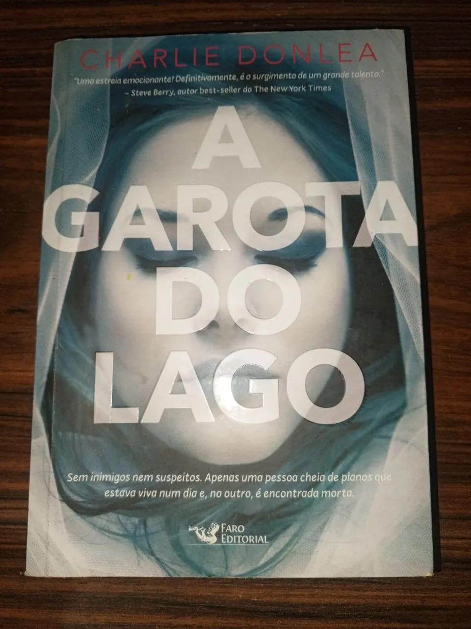 A Garota do Lago - Charlie Donlea