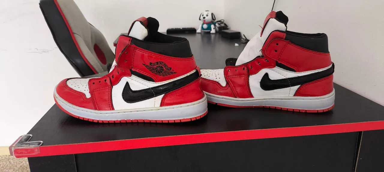 Air Jordan 1 Retro High OG - Vermelho