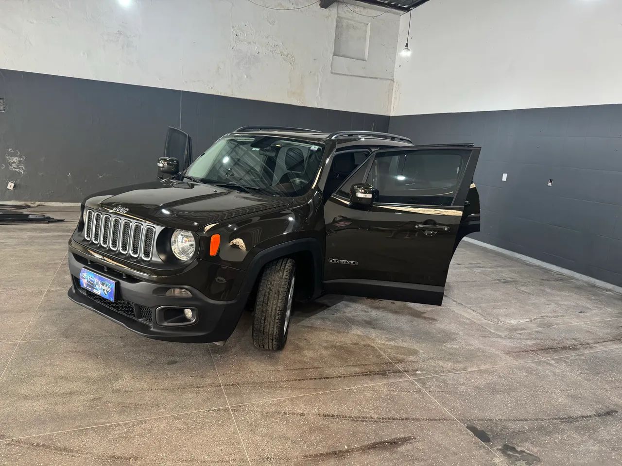 Jeep Renegade Longitude 1.8 4X2 Flex 16V Aut. 2017 - Foto 3