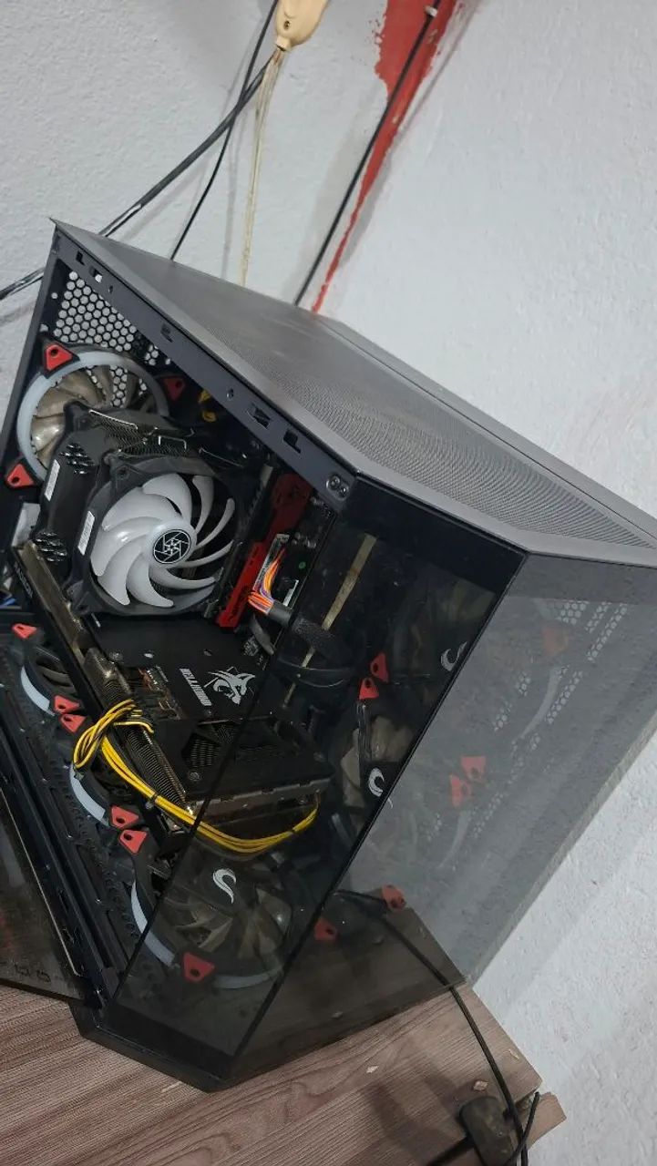 Ryzen 7 5700x3d ,rx7700xt,32 Ram 3200mz