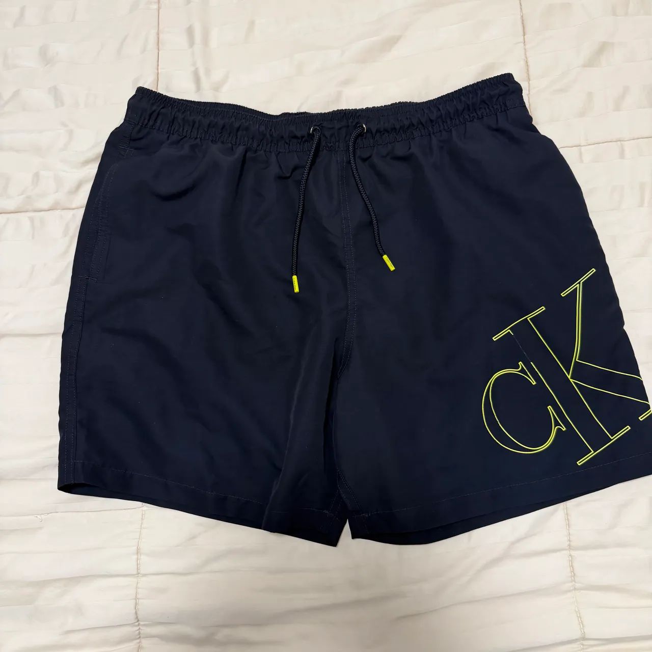 Bermuda calvin klein preta-Tamanho G