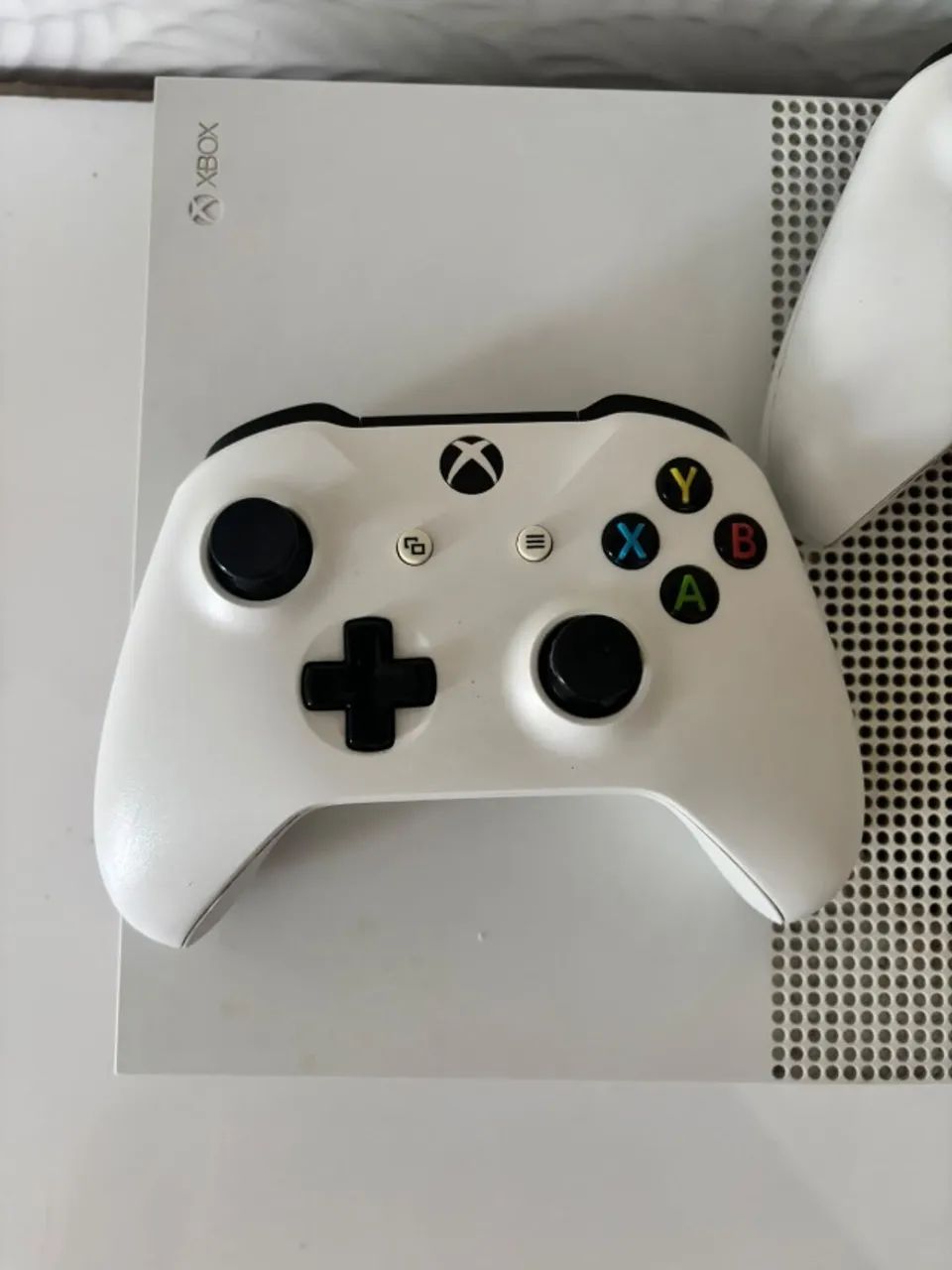 Vendo Xbox One S,  em perfeito estado de conservação. - Foto 2