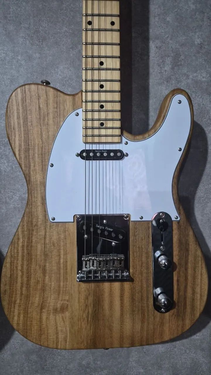 Guitarra telecaster 