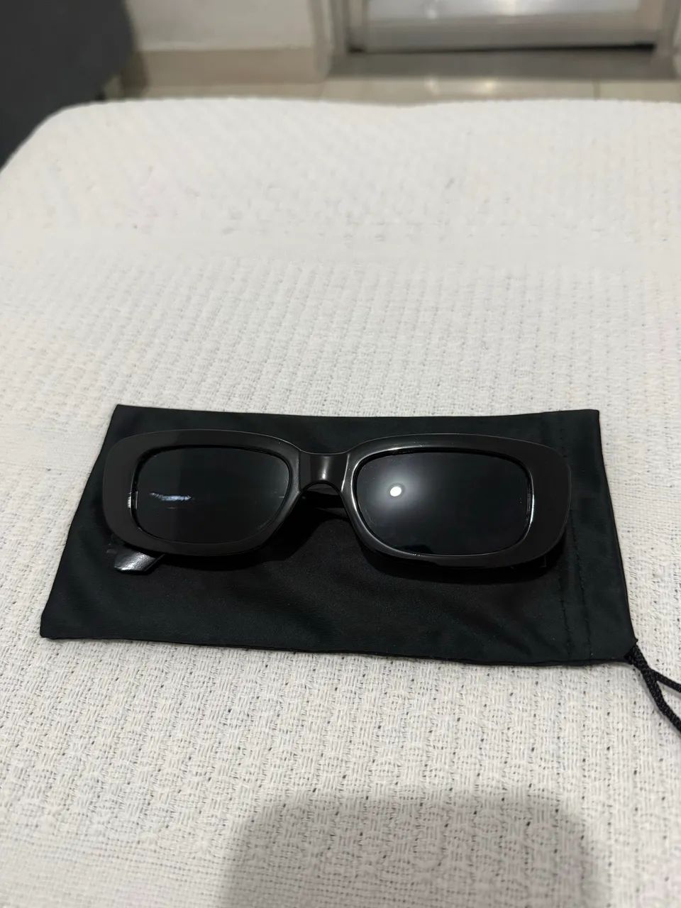 Óculos preto vintage SHEIN 
