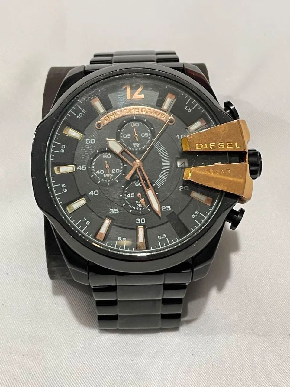 Vendo relógio diesel original em perfeito estado