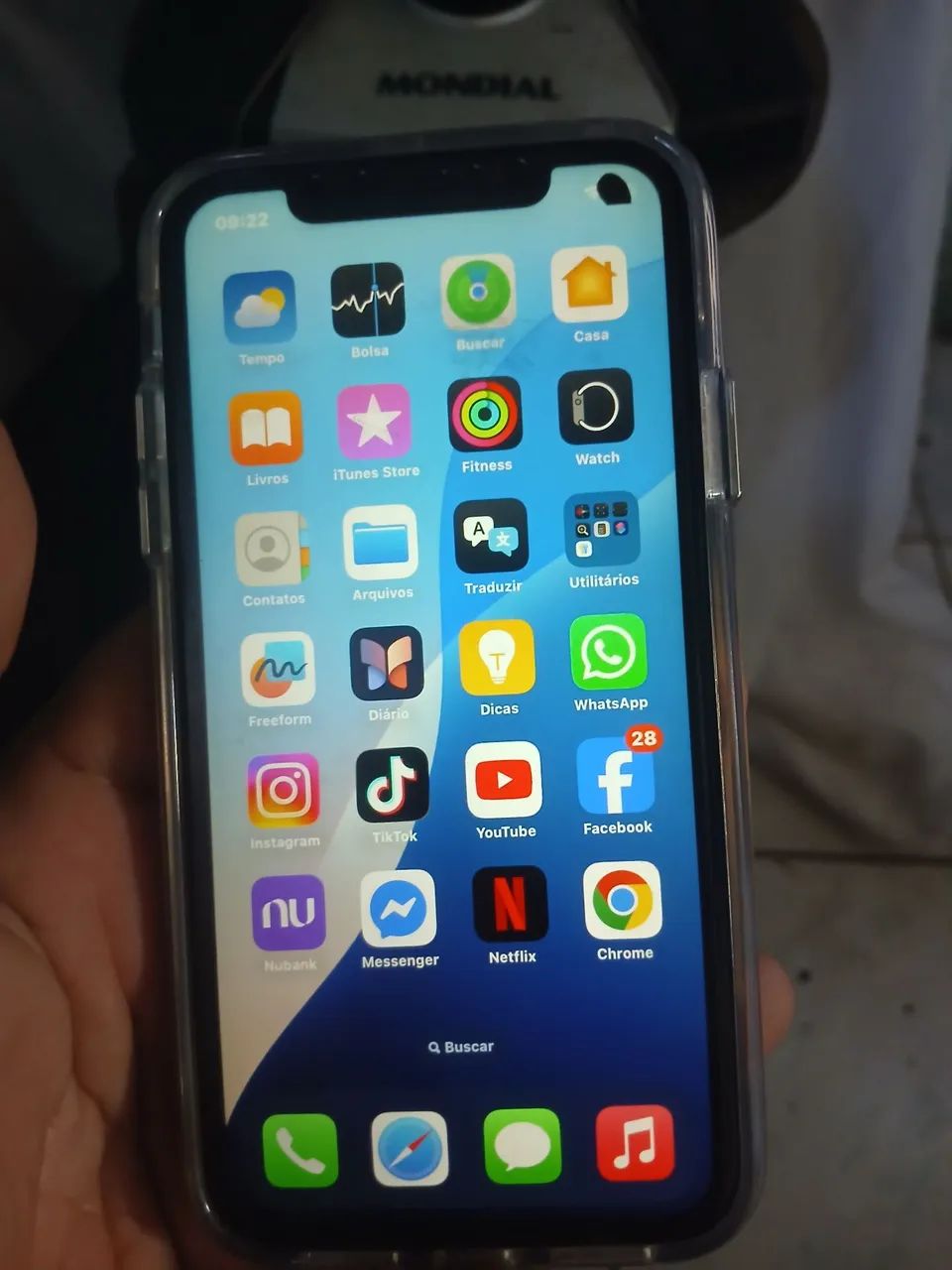 Vendo iPhone Xr sem rede todo bom  - Foto 5