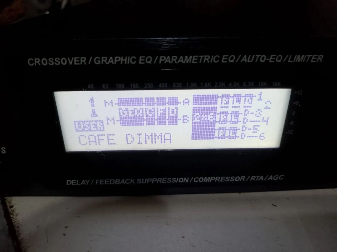 DBX 260 processador de áudio semi novo  - Foto 2